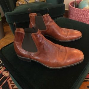 Barney’s New York brown leather Chelsea boot